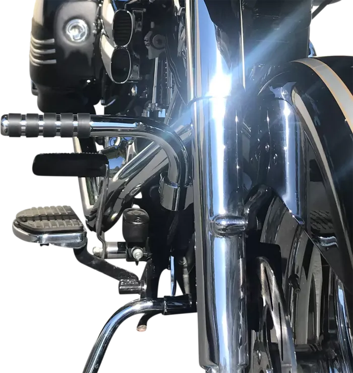 Дополнительные водительские подножки Lindby для Harley FLH / FLR 14-