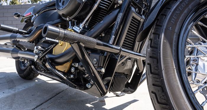 Слайдеры передние + задние Burly Brawler для Softail M8 2018-2022