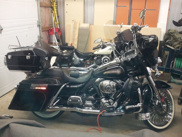 Боковые кофры для Harley-Davidson Cross Bones /  Electra Glide  93-13